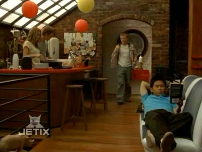 Lily, Casey, Dom, Theo