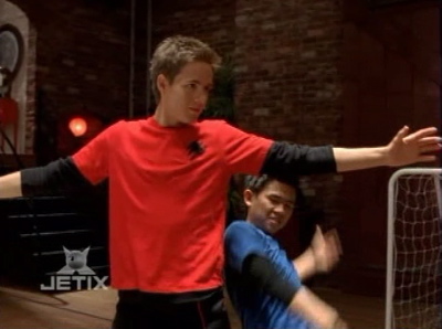 Casey, Theo